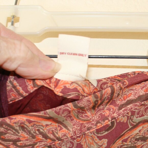 Sundance Rust Color Paisley Handkerchief Hem Silk Skirt Size 8 - Picture 6 of 6